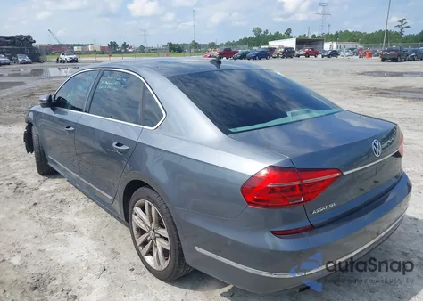 2016 Volkswagen Passat 1.8T Sel Premium из США, поврежденный, VIN 1VWCT7A30GC041420